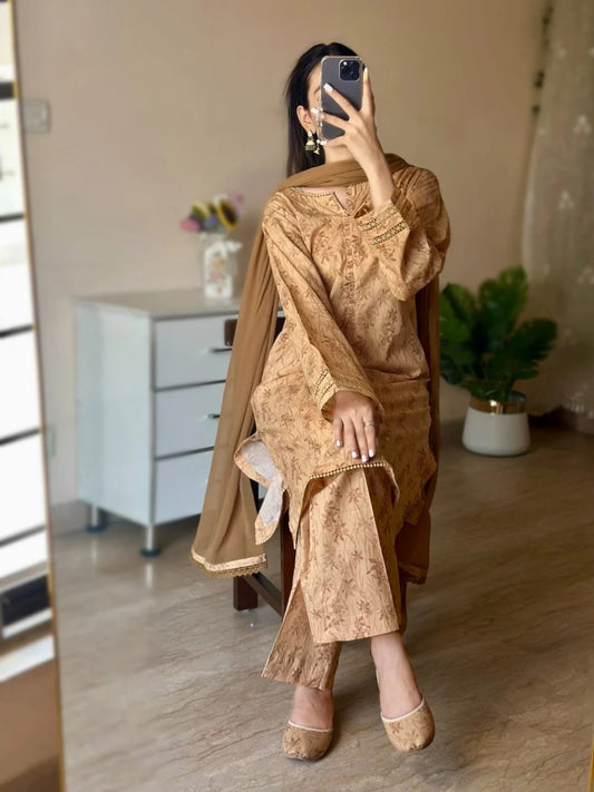 Desert Rose – Stitched 3-Piece Lawn Suit in Golden Dusk Elegance